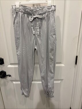 Knox Rose Light Gray Drawstring Jogger Pants